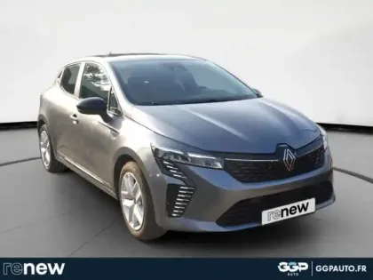 Photo 6 Renault Clio  1.6 E-Tech 145ch full hybrid Evolution - 24