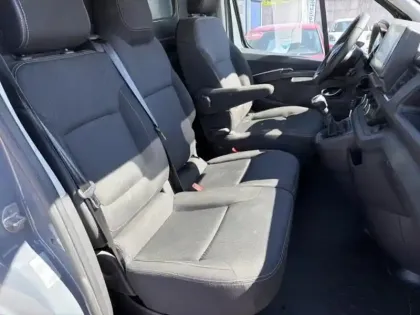 Photo 10 Renault Trafic  Fg L1H1 2T8 2.0 Blue dCi 130ch Grand Confort