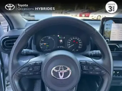 Photo 12 Toyota Yaris  116h Dynamic 5p MC24