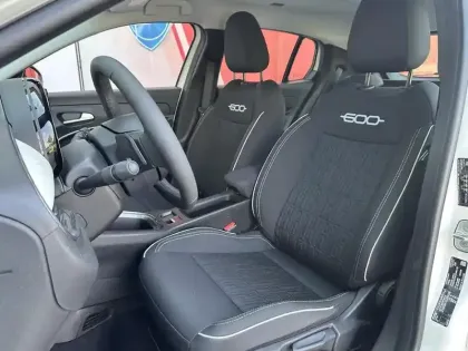 Photo 10 Fiat 600  1.2 Hybrid Turbo 145ch Pop eDCT6 Step 2