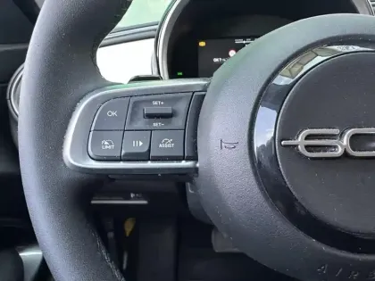 Photo 14 Fiat 600  1.2 Hybrid Turbo 145ch Pop eDCT6 Step 2