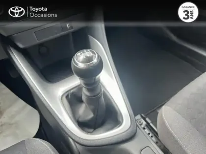 Photo 14 Toyota Yaris  120 VVT-i Design 5p MY22
