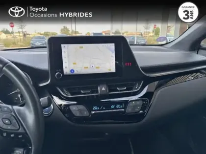 Photo 14 Toyota C-HR  2.0 Hybride 184ch Design Ultimate E-CVT