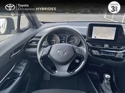 Photo 8 Toyota C-HR  2.0 Hybride 184ch Design Ultimate E-CVT