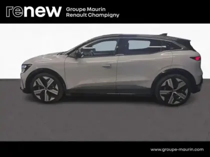 Photo 7 Renault Megane  E-Tech Electric EV60 220ch Iconic super charge -C