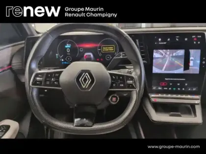 Photo 8 Renault Megane  E-Tech Electric EV60 220ch Iconic super charge -C