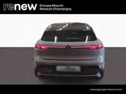 Photo 5 Renault Megane  E-Tech Electric EV60 220ch Iconic super charge -C