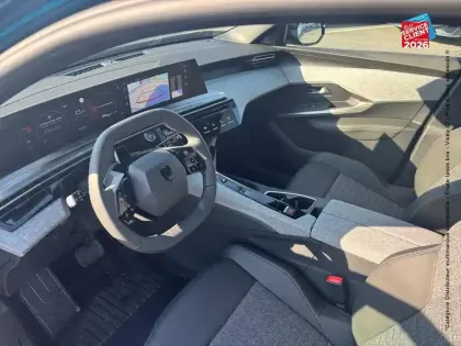 Photo 14 Peugeot 3008  1.2 Hybrid 145ch Allure e-DCS6