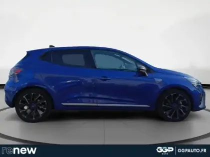 Photo 5 Renault Clio  1.6 E-Tech 145ch full hybrid esprit Alpine - 25