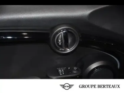 Photo 8 Mini Mini  Cooper 136ch Edition Premium Plus BVA7
