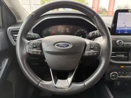 Photo 14 Ford Focus  SW 1.5 EcoBlue 120ch Titanium BVA
