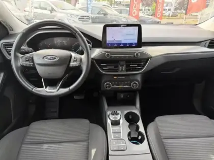 Photo 13 Ford Focus  SW 1.5 EcoBlue 120ch Titanium BVA