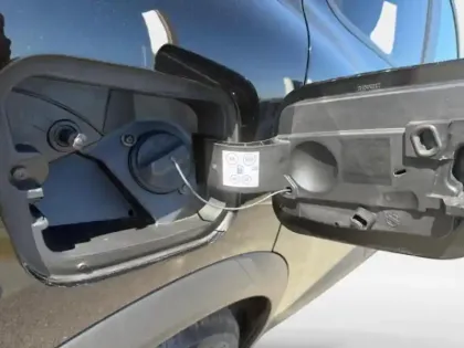 Photo 9 Renault Captur  1.6 E-Tech hybride 145ch Evolution