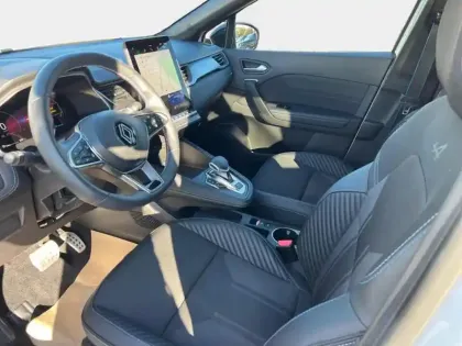 Photo 12 Renault Captur  1.6 E-Tech full hybrid 145ch esprit Alpine