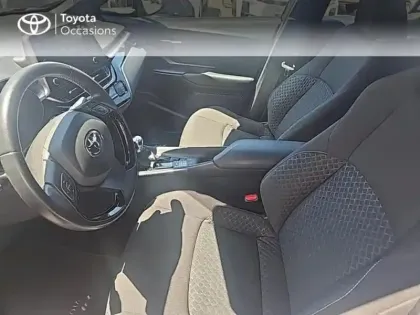 Photo 10 Toyota C-HR  122h Dynamic Business 2WD E-CVT  MC19