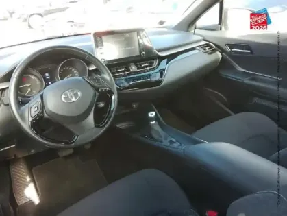 Photo 14 Toyota C-HR  122h Dynamic 2WD E-CVT MY20