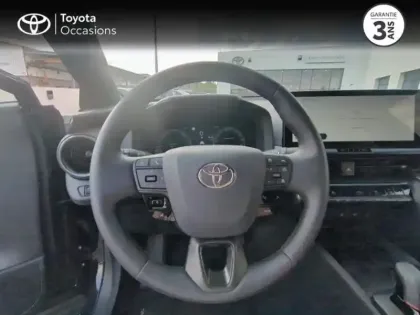 Photo 8 Toyota C-HR  2.0 Hybride Rechargeable 225ch Design MY25