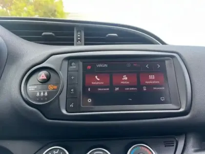 Photo 14 Toyota Yaris  110 VVT-i Design Y20 5p RC19