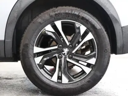 Photo 11 Peugeot 2008  1.2 PureTech 130ch S&S Style EAT8