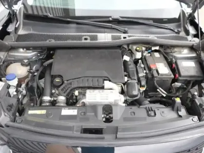 Photo 10 Peugeot 2008  1.2 PureTech 130ch S&S Style EAT8