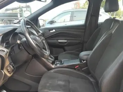 Photo 7 Ford Kuga  1.5 EcoBoost 182ch Stop&Start ST-Line 4x4 BVA