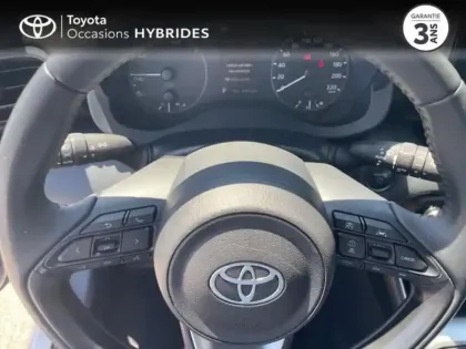 Photo 12 Toyota Yaris  116h Dynamic 5p MC24