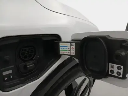 Photo 9 Renault Megane  E-Tech Electric EV60 220ch Techno super charge