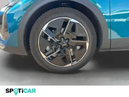 Photo 9 Peugeot 408  Hybrid 145ch GT e-DCS6
