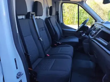 Photo 10 Ford Transit  2T Fg T310 L2H2 2.0 EcoBlue 130ch Ambiente