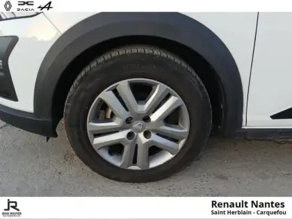 Photo 8 Dacia Sandero  1.0 ECO-G 100ch Stepway Confort - Pack Navigation