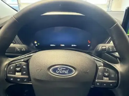 Photo 13 Ford Kuga  2.5 Duratec 180ch Hybrid FlexiFuel Titanium Business Powershift
