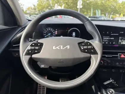 Photo 12 Kia Niro  1.6 GDi 141ch HEV Premium DCT6