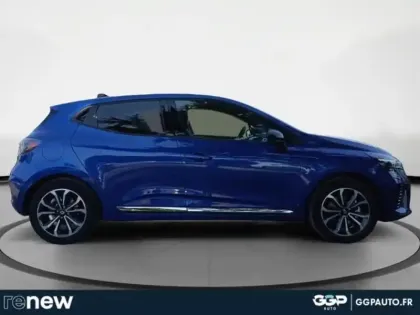 Photo 5 Renault Clio  1.6 E-Tech 145ch full hybrid Techno - 24