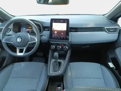 Photo 12 Renault Clio  1.6 E-Tech 145ch full hybrid Techno - 24