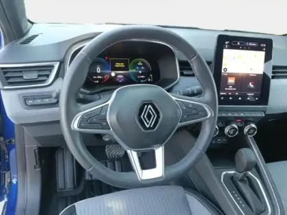 Photo 14 Renault Clio  1.6 E-Tech 145ch full hybrid Techno - 24