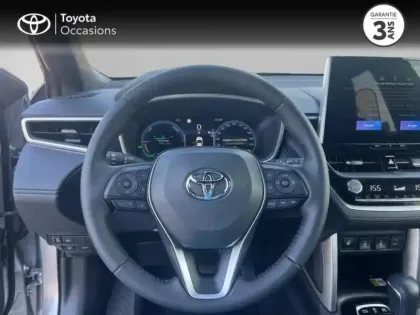 Photo 8 Toyota Corolla  CROSS 1.8 140ch STYLE COMFORT