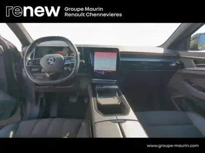 Photo 10 Renault Austral  1.2 E-Tech full hybrid 200ch Iconic