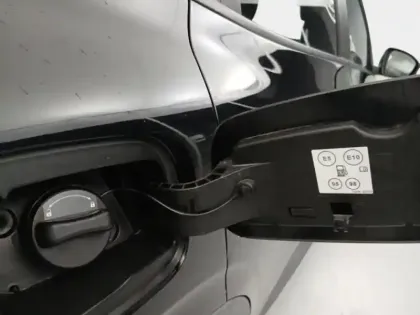 Photo 9 Renault Arkana  1.3 TCe 140ch mild hybrid Evolution EDC -23