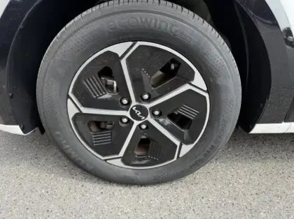 Photo 8 Kia Niro  1.6 GDi 183ch PHEV Active DCT6