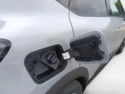 Photo 9 Renault Captur  1.6 E-Tech full hybrid 145ch Techno