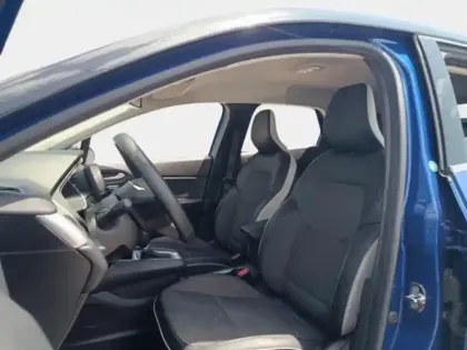 Photo 13 Renault Captur  1.6 E-Tech hybride 145ch Intens -21