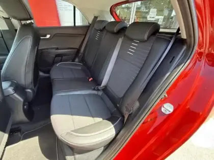 Photo 11 Kia Rio  1.0 T-GDI 100ch MHEV GT-Line Premium iBVM6