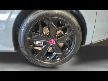 Photo 10 DS DS 4  E-TENSE 225ch Performance Line +