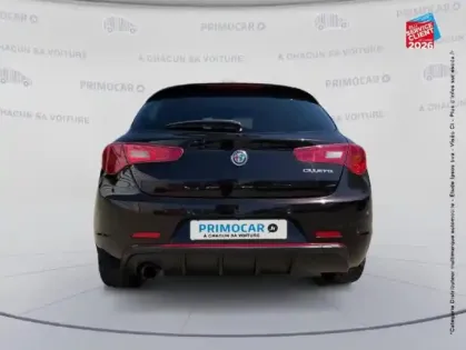 Photo 7 Alfa Romeo Giulietta  1.4 TB MultiAir 170ch Lusso Stop&Start TCT
