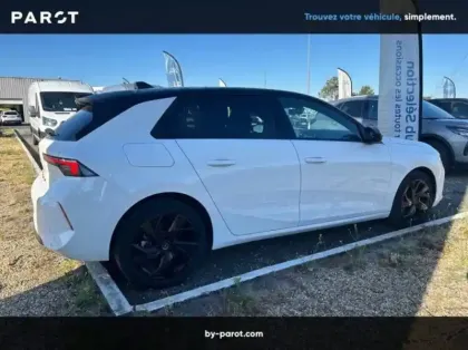 Photo 31 Opel Astra 1.2 Turbo 130 ch BVM6 GS