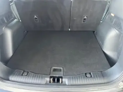 Photo 10 Ford Kuga 2.5 Duratec 190ch FHEV E85 ST-Line BVA