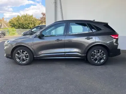 Photo 23 Ford Kuga 2.5 Duratec 190ch FHEV E85 ST-Line BVA