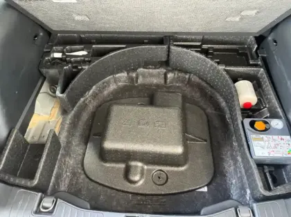 Photo 28 Ford Kuga 2.5 Duratec 190ch FHEV E85 ST-Line BVA