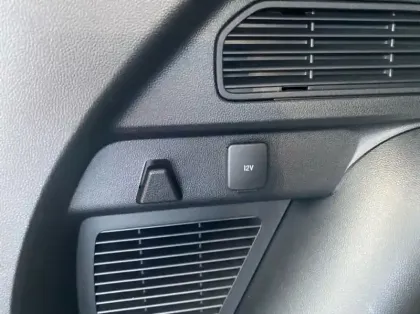 Photo 27 Ford Kuga 2.5 Duratec 180ch Hybrid FlexiFuel Titanium Business Powershift