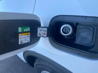 Photo 29 Ford Kuga 2.5 Duratec 180ch Hybrid FlexiFuel Titanium Business Powershift